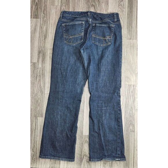 Tommy Hilfiger Womens Size 6 Short Straight Leg Pockets Denim Blue Jeans - Picture 2 of 11